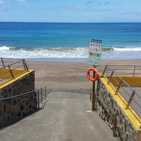 Relaxing Atico Playa Sardina * Гальдар